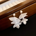 Elegant white mesh flower earrings with layered petals and baroque pearl drops on wood box - White Gauze Pearl Pendant Style (11# Silver Pin)