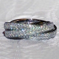 Eleganter mehrlagiger Kronenring in Silber mit pavégefassten Zirkonia-Steinen - US 9 / Weißgold