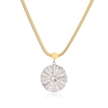 Dettaglio della collana bicolore con catena a serpente dorata e ciondolo argento testurizzato - Stile Circolare Bicolore Oro Argento (24626)