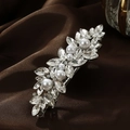 Französische Vintage-Haarspange mit Markasit-Kristallen und Perlen auf Seide - Perlen-Strass-Stil / Silber