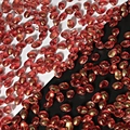 Irregular tulip-shaped red and gold glass beads for DIY jewelry and hairpins - Mermaid Red