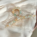 Large marble mint green acetate hair claw clip with golden metal spring for women - Pastel Spring Mix