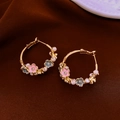 Gouden ringoorbellen met roze blauwe emaille bloemen en witte parels - 67# 925 Sterling Silver Earring Post-Goud Roze Blauw Bloem Parel Creolen