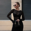 Top ajustado de encaje negro transparente de manga larga para mujer estilo callejero moderno - S / Negro