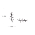 Dettaglio degli orecchini a ramo in argento da 15,5 mm con dimensioni e texture - Argento 925 / Argento
