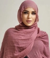 Solid crinkle cotton linen scarf in dark dusty purple with stylish frayed edges - Mauve