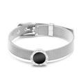 Silbernes Mesh-Armband mit schwarzem römischen Zifferblatt und Uhrenschnallenverschluss - Stahlfarbe