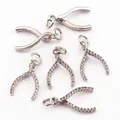 Lot de pendentifs Wishbone en argent S925 avec cristaux de zircone micro-pave - Os à vœux / Or blanc