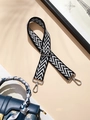 Adjustable black and white zigzag shoulder strap with silver metal swivel hooks - Black and White N (Silver Buckle)