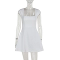 Detailaufnahme von weißem Mini-A-Linien-Kleid mit Karree-Ausschnitt und kurzen Ärmeln - XS / Weiß
