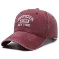 Gorra de béisbol granate vintage con bordado de Brooklyn y diseño suave superior - Ajustable / Rojo
