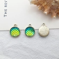Enamel mermaid scale charm with green-yellow gradient and golden plating for DIY jewelry - Round Fish Scale Style (14916)