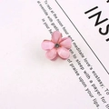 Pink five-petal flower hair clip with cat-eye luster and central sparkling rhinestone - Crystal Flower (Rose Pink)