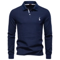 Dettaglio della polo a maniche lunghe blu scuro con logo giraffa bianco e trama collo - S / Blu Notte