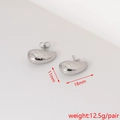 Detailed view of silver quilted water-drop earrings with size 11mm by 18mm and weight specs - Quilted Teardrop (19#)