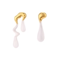 Orecchini Y2K dorati asimmetrici con design a goccia di liquido bianco fuso - Stile Asimmetrico Oro e Bianco / Bianco