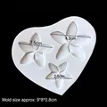 Stampo in silicone a 3 cavità con fiori di plumeria per decorazioni in resina e dolci - Stile 2 Frangipane Cuore / Grigio