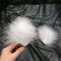 Set di fermagli per capelli con piume bianche su fondo di tulle nero con paillettes - Bianco - Fata Quotidiana Paio