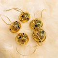 Set di cinque campanelle natalizie dorate in metallo con stelle intagliate e corde - 5cm / 5 pezzi / Campana Stella Oro Lucido