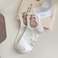 White cotton low-cut socks featuring a cute brown capybara cartoon and text print - One Size / White (Sitting Bear Pattern)