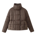 Kurze gesteppte Damen-Pufferjacke in Dunkelbraun mit Kordelzug in der Taille und Stehkragen - S / Braun