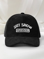 Dettaglio del ricamo SHIT SHOW SUPERVISOR su un cappello di velluto a coste nero - Regolabile / Nero