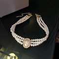 Collier de perles à trois rangs avec pendentif ovale en strass et détails dorés - 8# Collier - Or Ovale