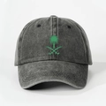 Berretto da baseball in denim grigio lavato con emblema saudita verde e palme - Nero