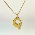 Golden balloon-style puffy letter Q pendant on a thin box chain necklace - Letter Q / Gold