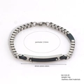 Detailed view of stainless steel bracelet dimensions and 210mm perimeter specifications - Black Silver Striped Grid Chain (B539-05)