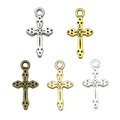 Set van vijf vintage legering kruishangers in zilver, goud, brons en roségoud kleuren - Gepatroneerd Kruis 21x11mm