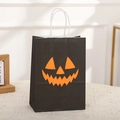 Bolsa de regalo de Halloween en papel kraft negro con diseño de calabaza naranja - 339-6 Calabaza Negra
