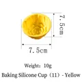 Yellow flower-shaped silicone baking mold for cakes with 7.5cm diameter and 10g weight - Six-Petal Flower-Yellow