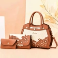 Braunes und cremefarbenes 3-teiliges Handtaschenset mit Blumenmuster und Goldschnallen - Erdgelb