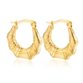 Goldene Ohrringe im Bambus-Design mit glänzendem Finish und sicherem Klickverschluss - Klassisches Bambus-Design-Stil (C091) / Gold