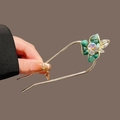 Épingle à cheveux dorée en U avec fleur en gemme verte et pompons papillon en cristal - Épingle à Cheveux Fleur Verte Feuille d'Or et Strass