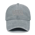 Dettaglio del berretto da baseball in denim grigio con stampa della scritta MAMA - M(56-58cm) / Grigio chiaro