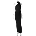 Nahaufnahme eines schwarzen Bodycon-Maxikleides mit rückenfreiem Halter-Design - S / Schwarz