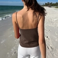 Dunkelbraunes Camisole mit weißen Punkten für Damen, Rückansicht des Y2K-Strandtops - S / Braun
