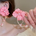 Eleganti orecchini a fiore in tessuto rosa con perla e nappe di cristallo - Stile Nappa con Perle Artificiali e Chiffon Rosa (47# Perno in Argento - Rosa)