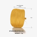 Goldener klobiger Edelstahlring in Rechteckform mit vertikaler Bürstentextur - Gold