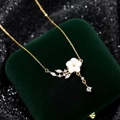 Collier en argent sterling S925 avec fleur en nacre blanche et zircons étincelants - Argent 925 / Or