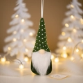 Gnomo di Natale in maglia verde con barba bianca e cordino per decorazione festiva - Cappello Verde a Pois a Maglia A