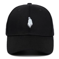 Berretto da baseball nero in cotone con ricamo fantasma bianco in stile street - Regolabile / Nero