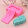 Halloween Sarg Silikonform mit Kreuzdesign zum Backen und für DIY Seifenherstellung - Sarg Kreuz Design / Rosa