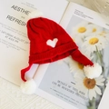 Bonnet en tricot rouge avec motif cœur blanc et pompons pour poupées de 20cm - Pour poupée de 20cm / Bonnet coeur rouge