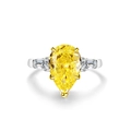 Elegante anillo de plata S925 con diamante amarillo talla pera y piedras laterales baguette - US 5 / Amarillo-Tres Piedras Forma de Pera(CBJZ020)
