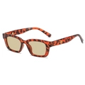 Vintage-Rechteck-Sonnenbrille für Kinder mit Schildpattrahmen und gelben Gläsern - Leoparden-Rahmen / Teebraune Gläser