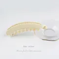 Matte beige banaan haarklem voor hoge paardenstaart met een afmeting van 13 cm lang - Matte Banaan Clip / 3*13cm / Beige