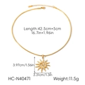 Détail du collier pendentif soleil en acier inoxydable doré 18 carats avec dimensions - Collier Soleil Spirale (HC-N40471)
